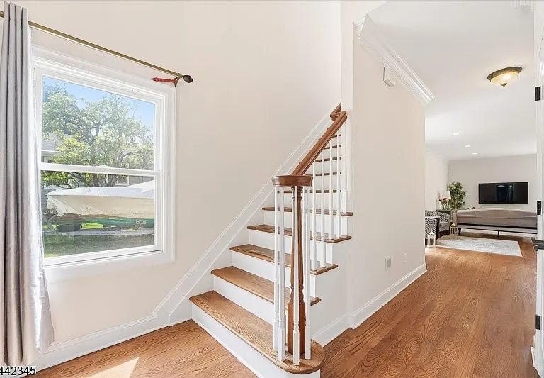 6 Poplar Pl — Photo 17