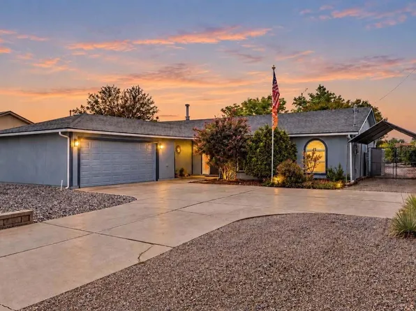1805 33rd St SE, Rio Rancho, NM 87124