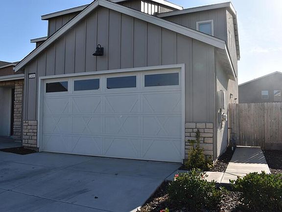 3rd image of 2406 Gabriel Dr