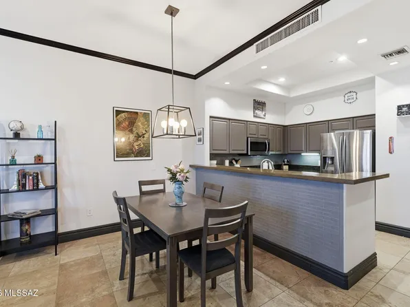 446 N Campbell Ave, Tucson, AZ 85719
