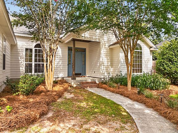 3rd image of 4705 Hummingbird Ln