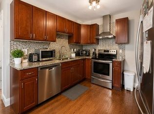 133 Warren St APT 1, Watertown, MA 02472