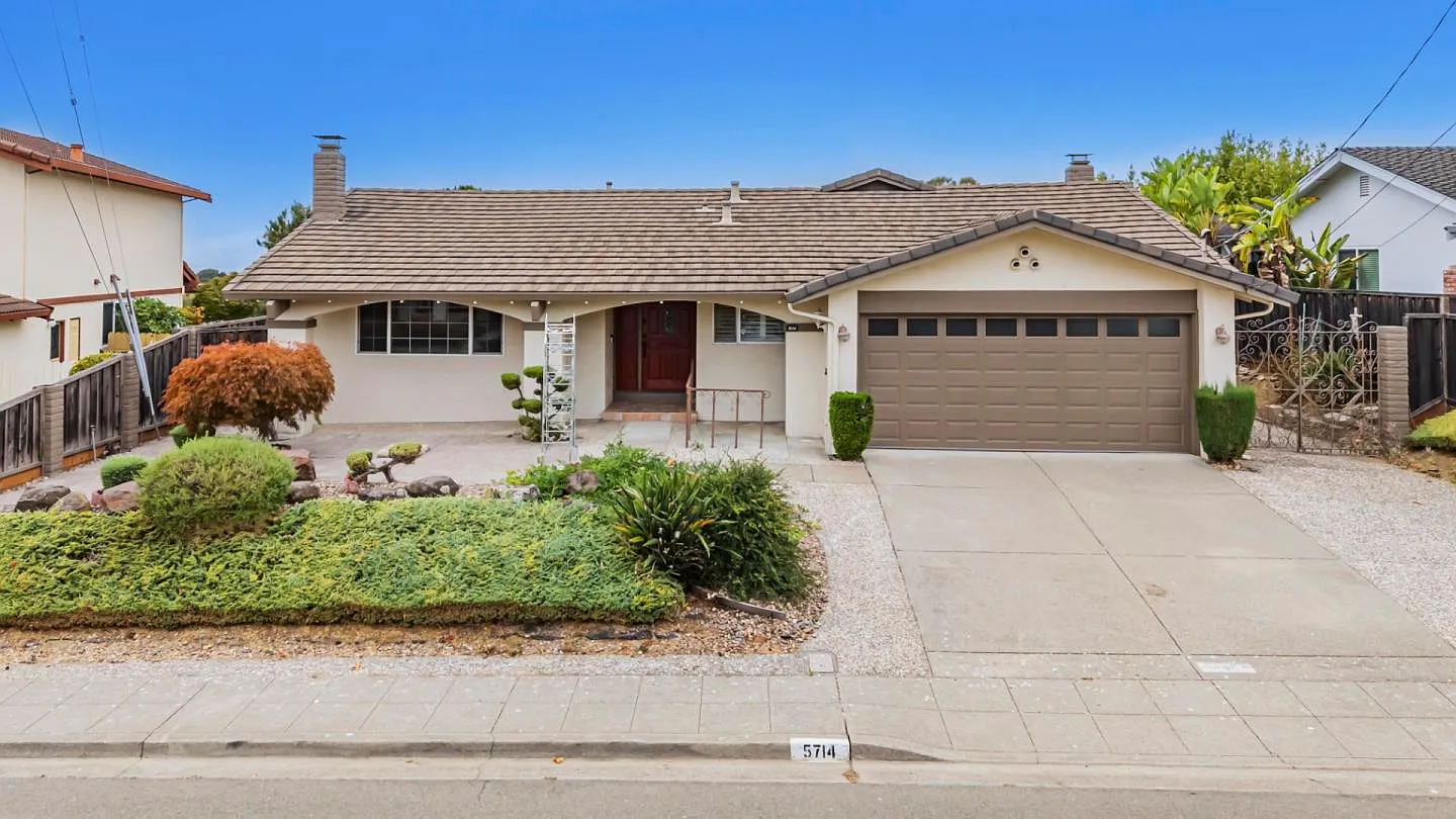 5714 Shadow Ridge Dr photo 1