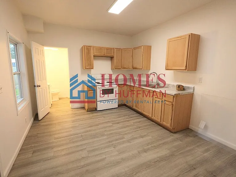 309 East Virginia Street — Photo 7