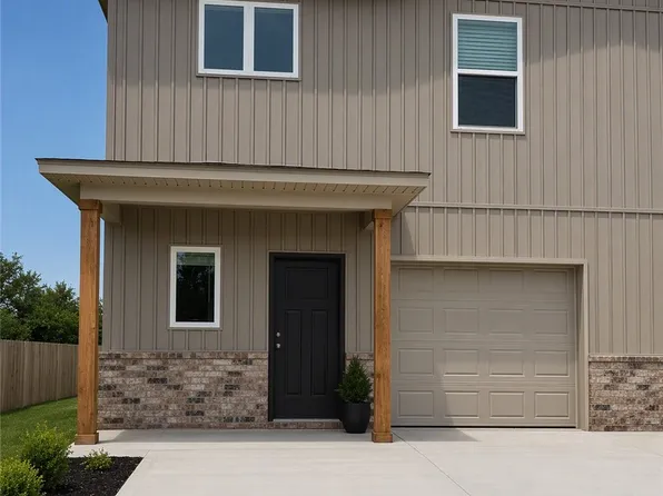 405B W Cloud Dr, Siloam Springs, AR 72761