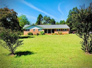 909 Hillard Ln, Lincolnton, NC 28092