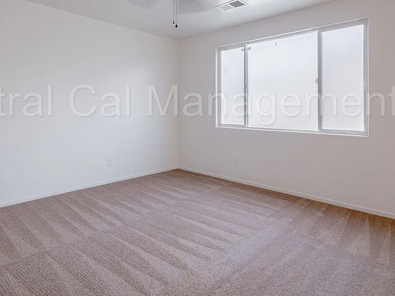 11900 Nebula Ct — Photo 4