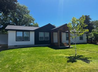 (Undisclosed Address), Cove, OR 97824