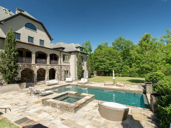 2821 Shook Hill Cir, Mountain Brook, AL 35223