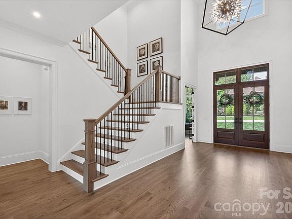 5th image of 8008 Skye Lochs Dr