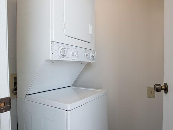 5th image of 1431 Covington Ct