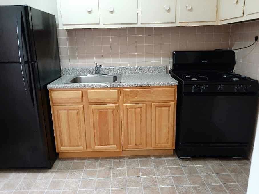 1st image of 93-24 Corona Ave #2