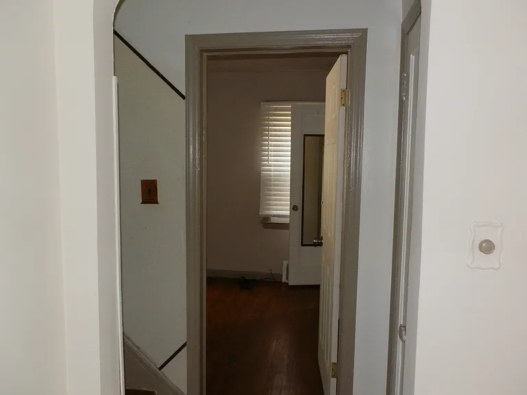 19426 Saint Marys St — Photo 14