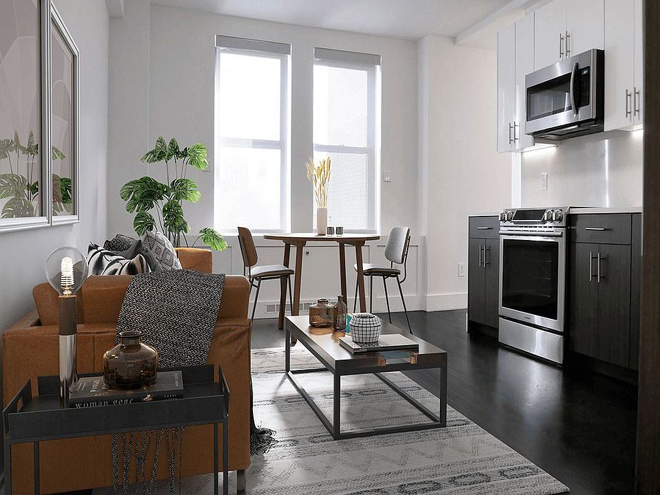 1st image of 666 W End Ave APT 17L