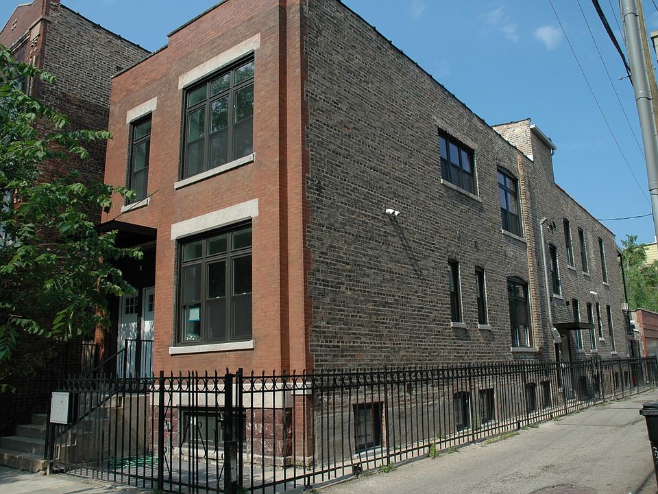 1st image of 1013 N Marshfield Ave