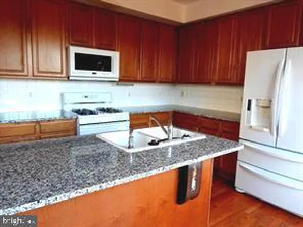 6409 Nice Pl, Alexandria, VA 22310