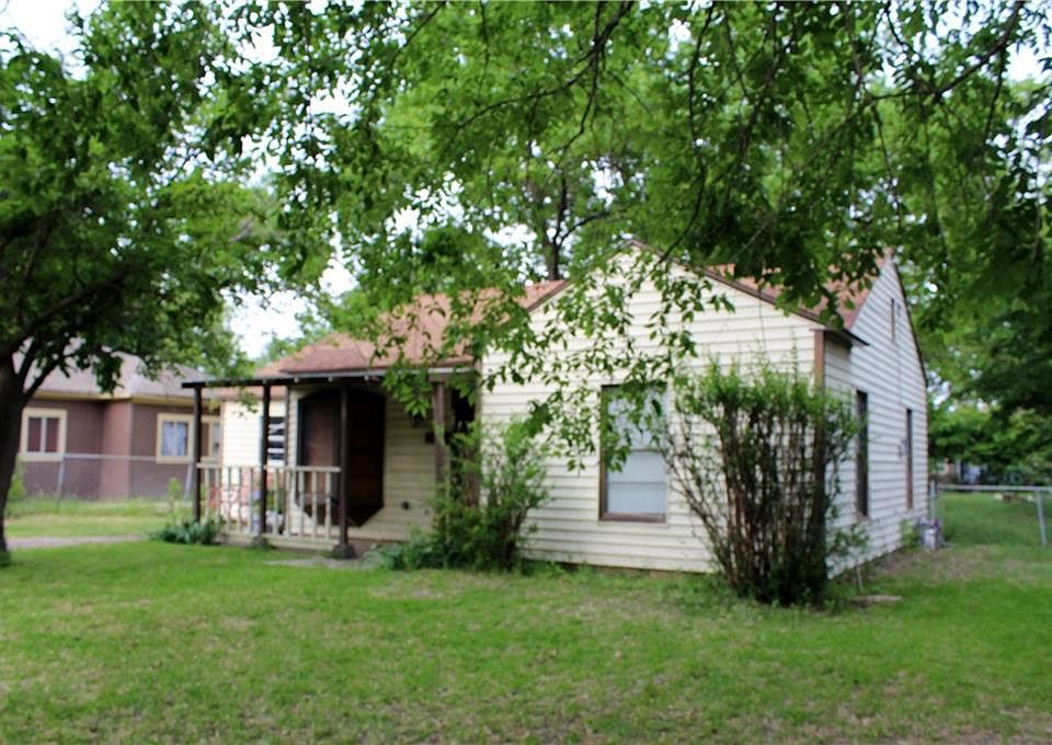 1st image of 418 SE 13th St