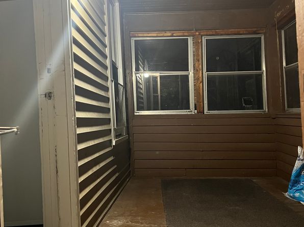 304 Edmund Ave UNIT 2