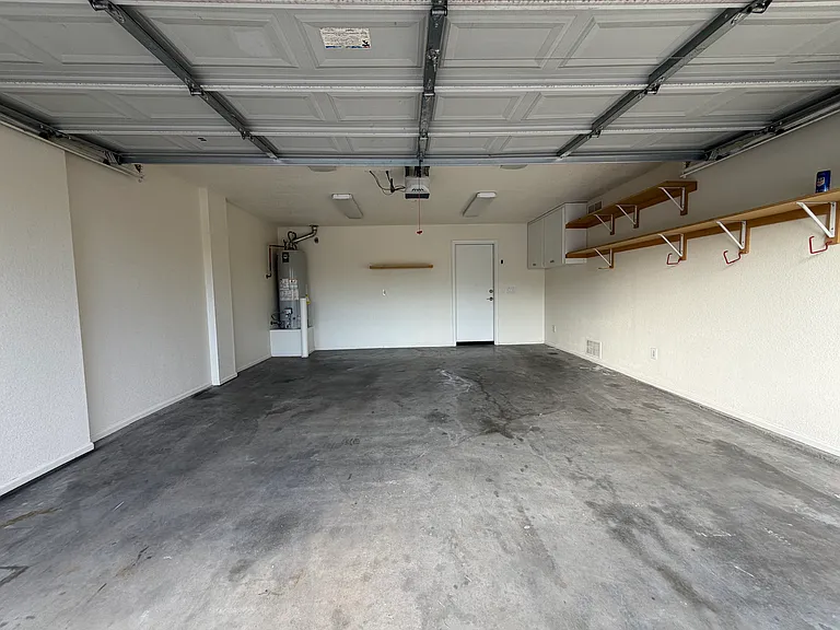 2504 W Hedgehog Pl — Photo 7