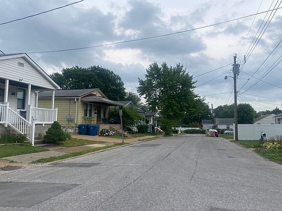 4th image of 4901-03 Hummelsheim Ave
