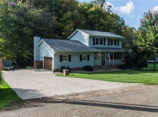 10676 Welton Rd NE, Bolivar, OH 44612
