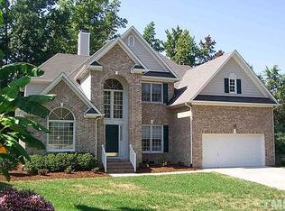 105 Pinestone Ct, Cary, NC 27519