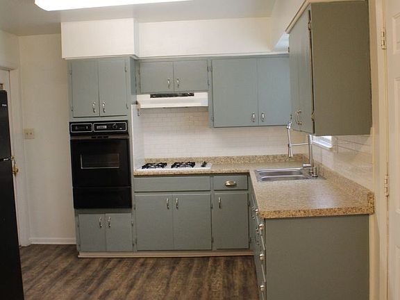 5th image of 507 S 9th St