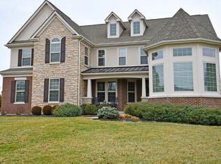 4704 Country Downs Dr, Mason, OH 45040