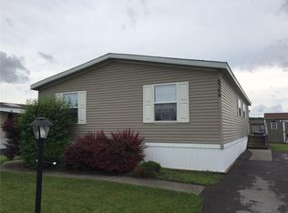 6366 Kims Dr, Victor, NY 14564