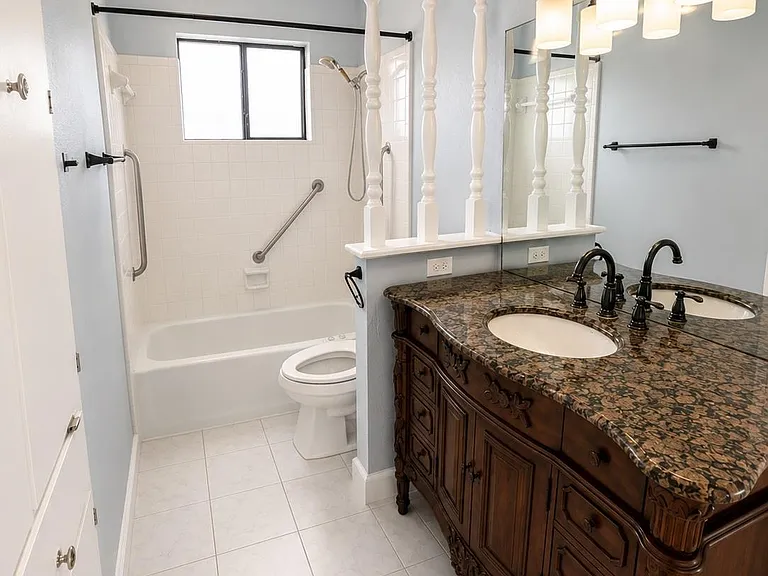 305 Starbright Dr — Photo 9