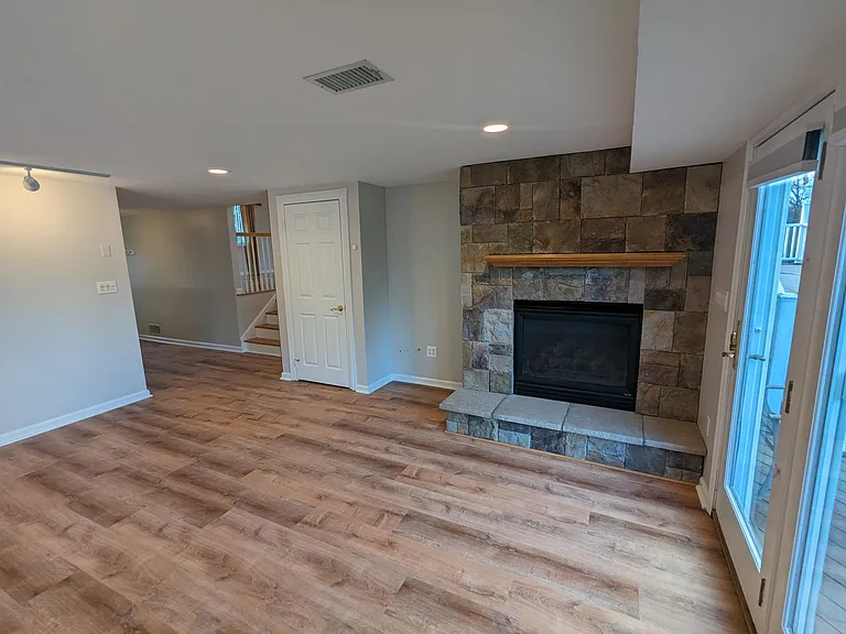 19 Comanche Ln — Photo 12