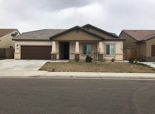 6742 E Christine Ave, Fresno, CA 93727