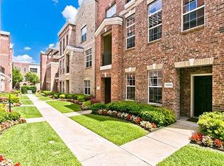 15733 Seabolt Pl #32, Addison, TX 75001