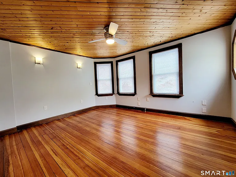 475 Prospect St #2 — Photo 7