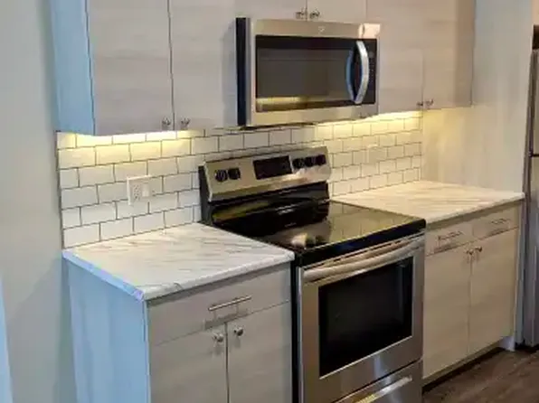 28 A Regal Ave #1A, Winnipeg, MB R2M 0N9