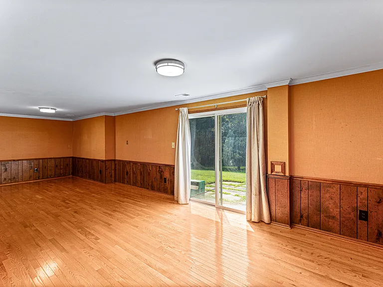 7416 Royal Dominion Dr — Photo 54