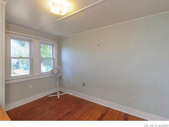 5th image of 112 N 16th St