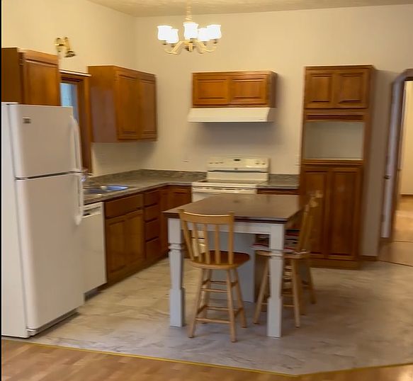 1st image of 714 7th St #1