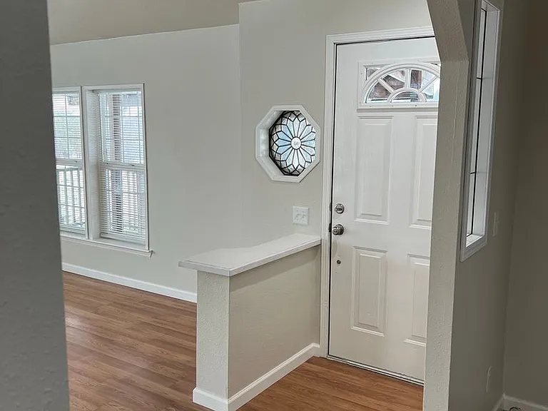 3253 W Hills Rd #B — Photo 2