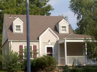 6105 Rockhill Rd, Kansas City, MO 64110