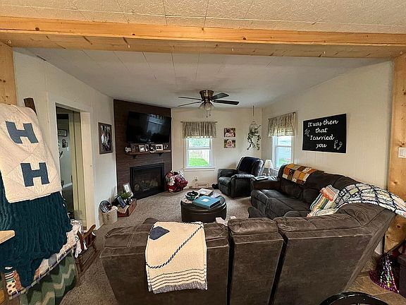 open concept LR/DR/Kitchen