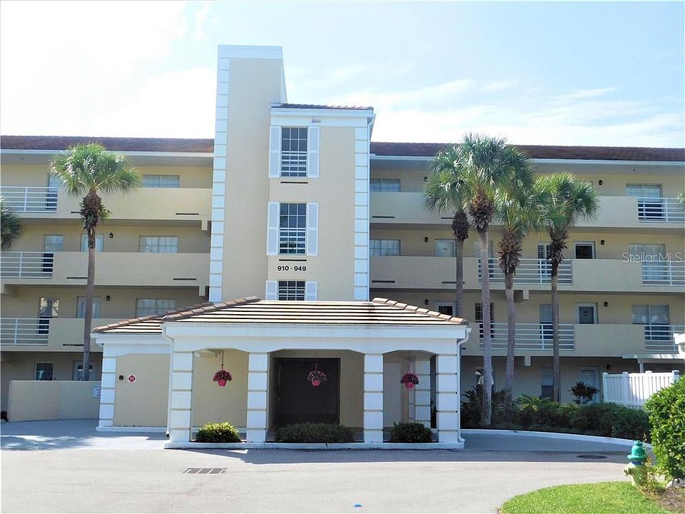 1st image of 927 Wexford Blvd #927
