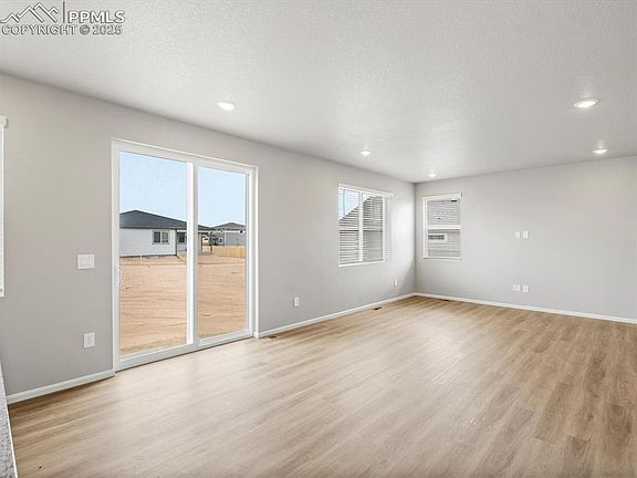 3rd image of 10157 Keynes Dr