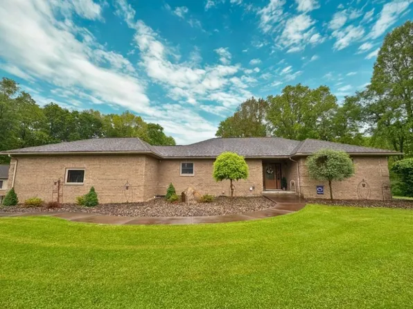 192 Crill Rd, Mercer, PA 16137