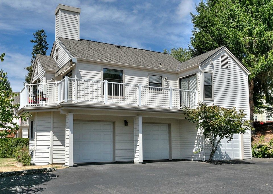 1st image of 4117 223rd Pl SE #2068