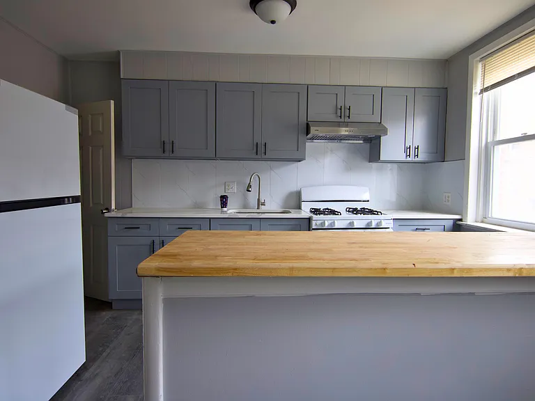 6828 Kindred St — Photo 5