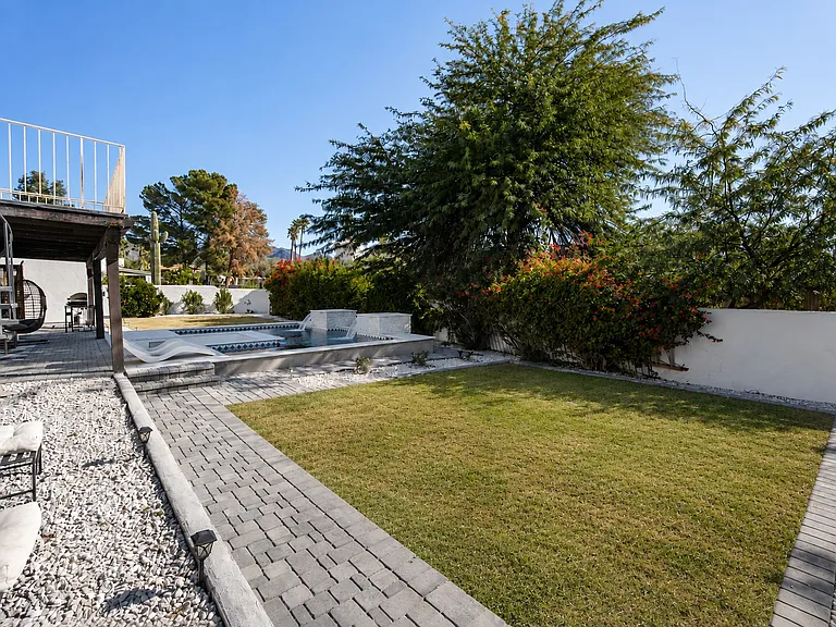 9401 E La Posada Cir — Photo 28