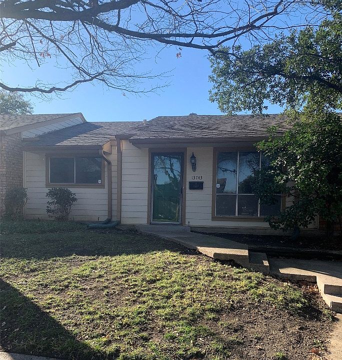 1st image of 13743 Brookgreen Cir