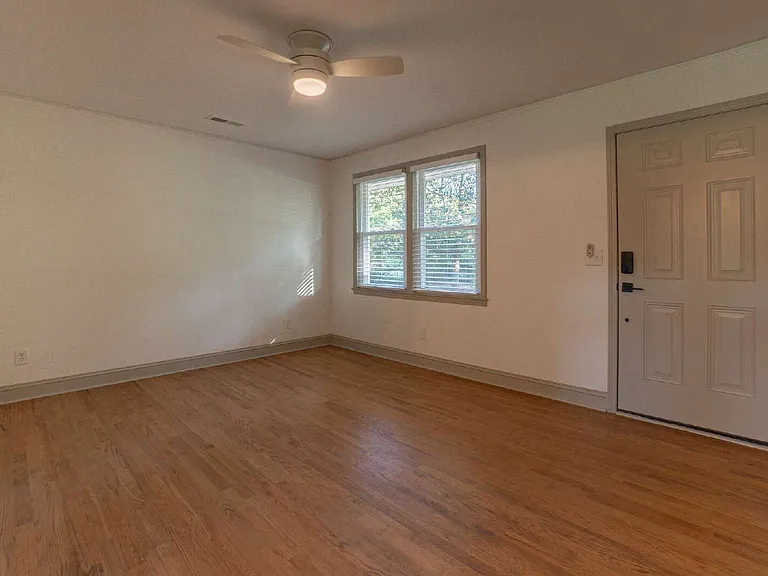 4295 Dorsey Dr — Photo 11