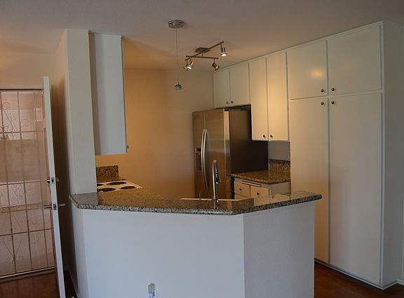 4th image of 7248 Camino Degrazia Unit 294